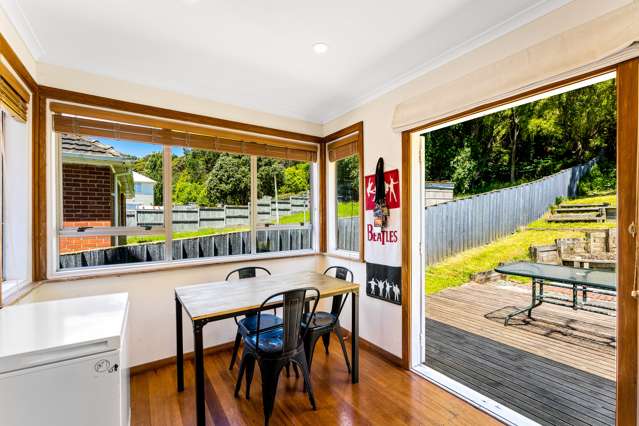 226 Waddington Drive Naenae_4