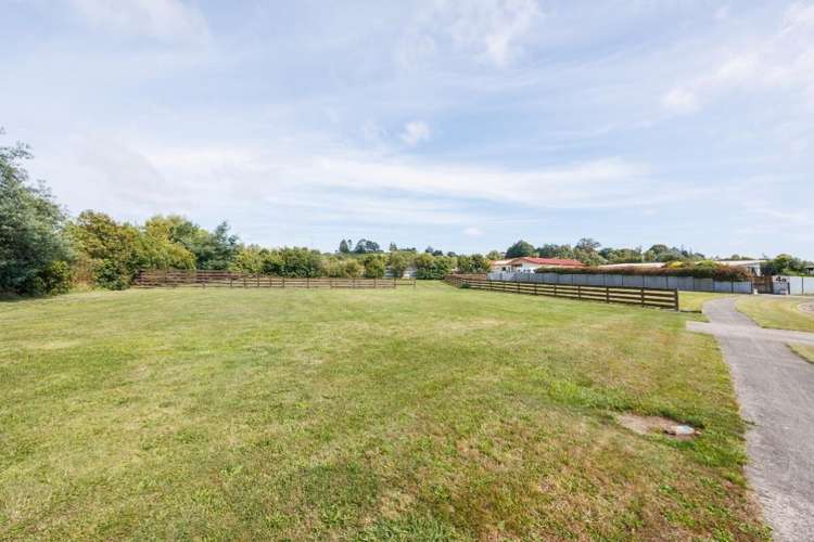 2-4 Satori Way Feilding_5