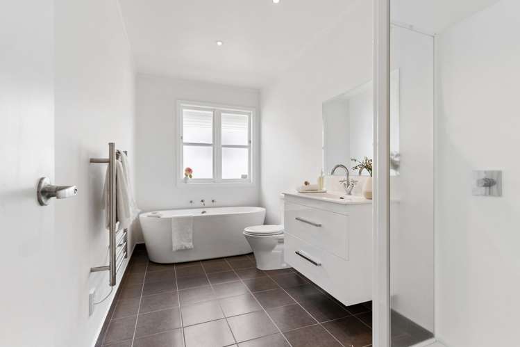 42 Parkdale Road Mount Albert_12