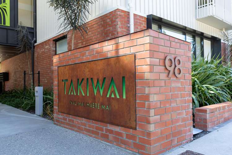 102/98 Gorge Road Queenstown_15