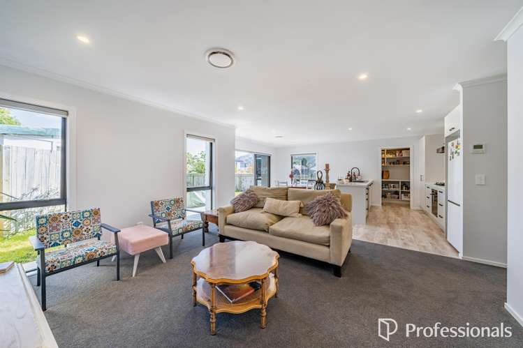 16a Sharpe Crescent_2