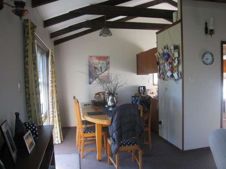 210 Horndon Street Darfield_5