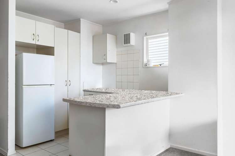 D10/20 Ian Marwick Place_1