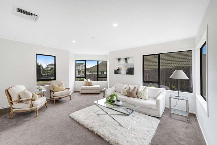 32 Ambleside Drive Northpark_11