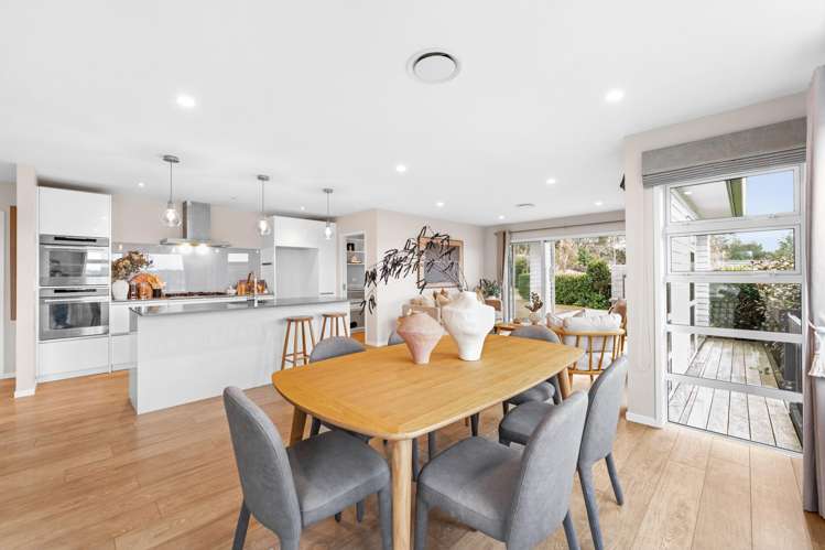 106 Solan Drive Waimauku_10