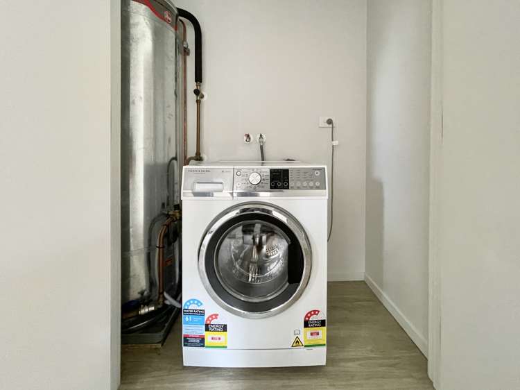 G02/7C Hinaki Street Point England_15