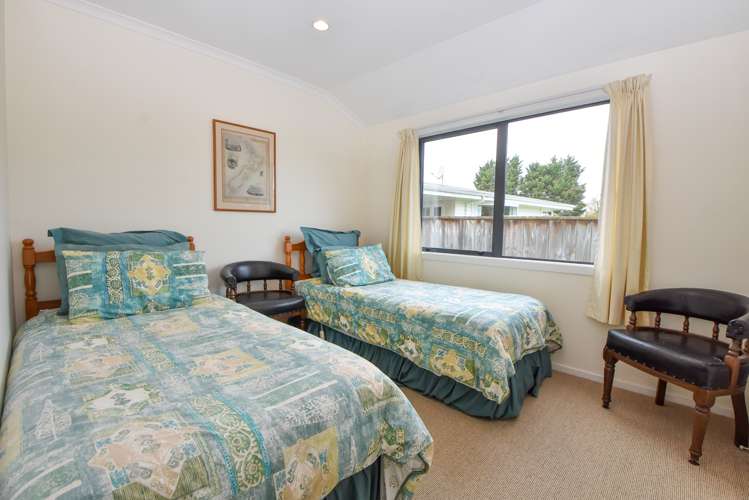 20 Hilton Road Carterton_11