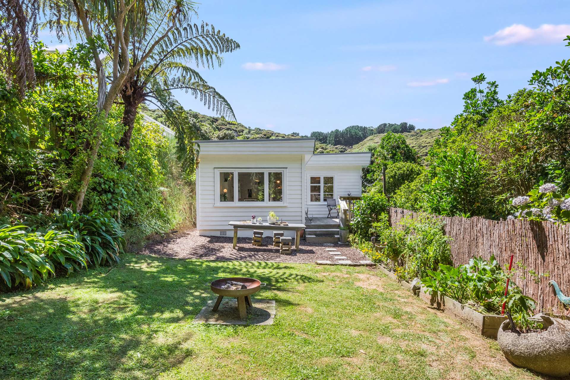 63 Airlie Road Plimmerton_0