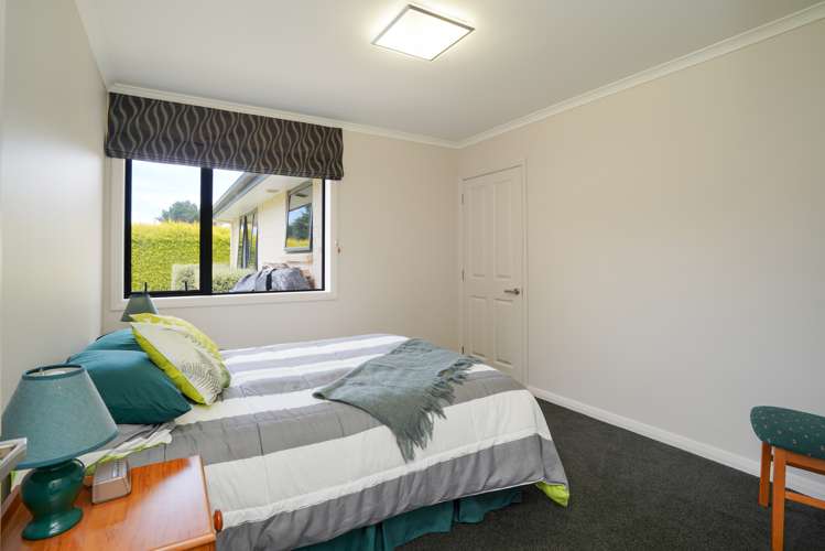 170 Oreti Road Otatara_18