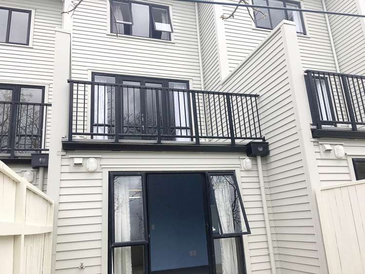 4/17 Lyon Avenue Mount Albert_7