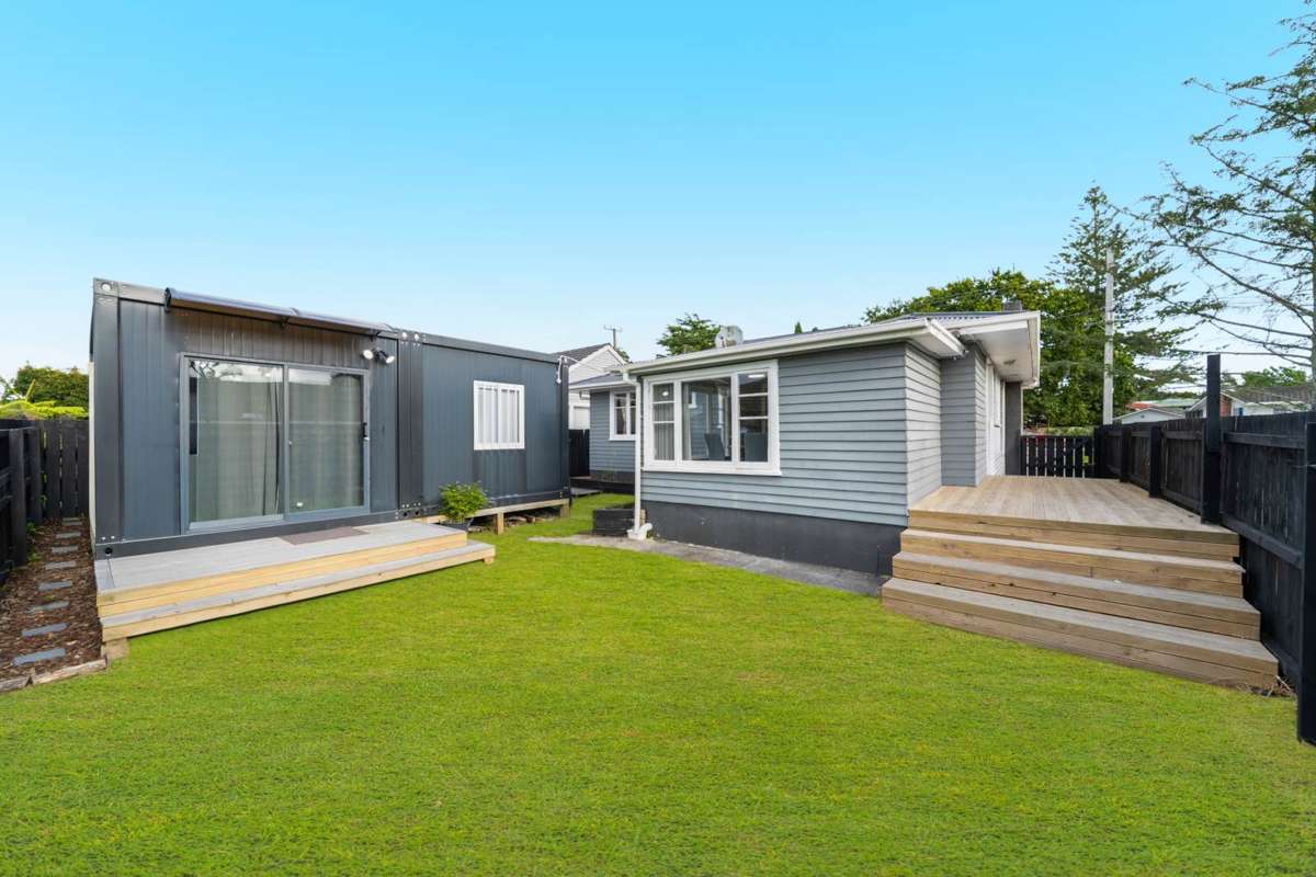 405 West Coast Road_0