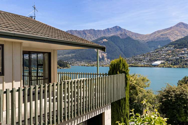 582 Peninsula Road Kelvin Heights_15