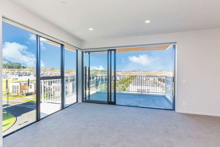 302/3 Bluegrey Avenue Stonefields_5