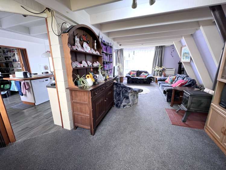 172 Rolleston Street Hokitika_4