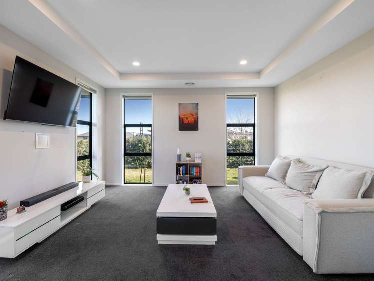 23 Dunlop Crescent_3