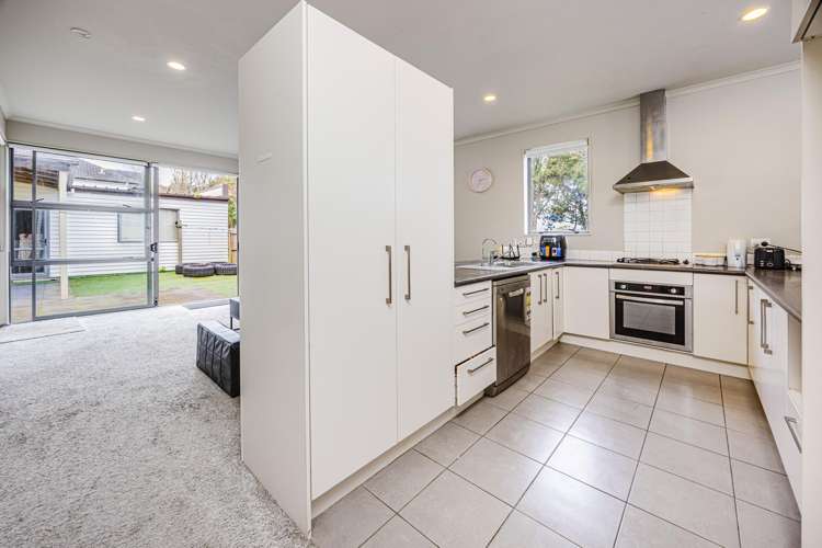 16 Figaro Crescent Takanini_5