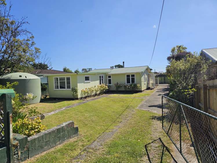 169 Kahukura Avenue_0