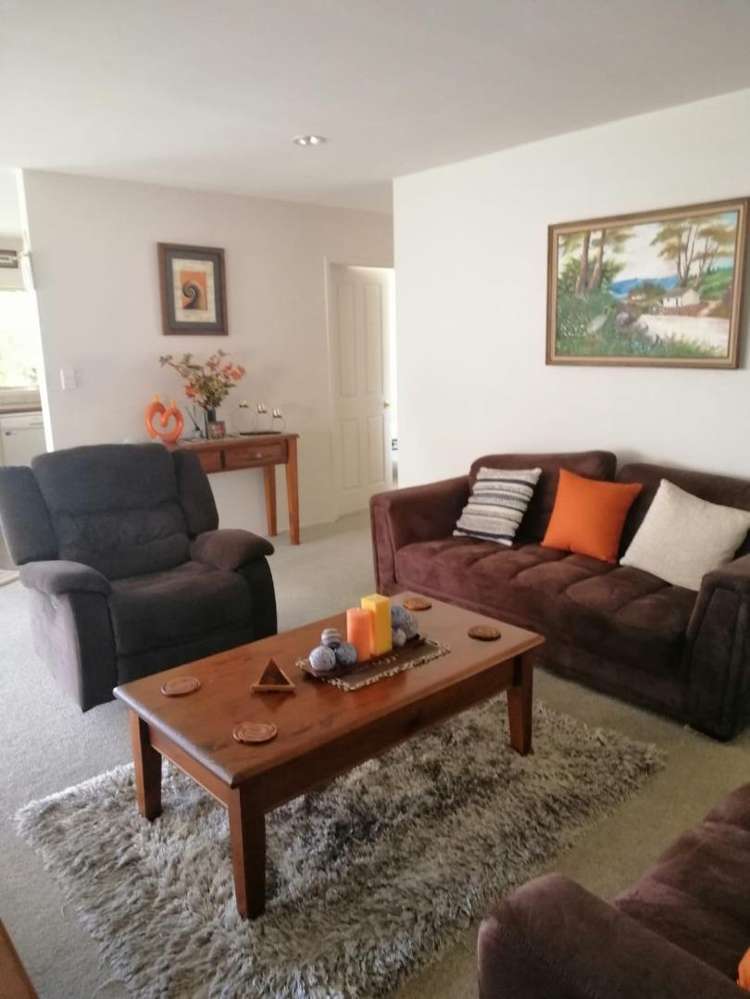 2 Sudbury Court 2612_6