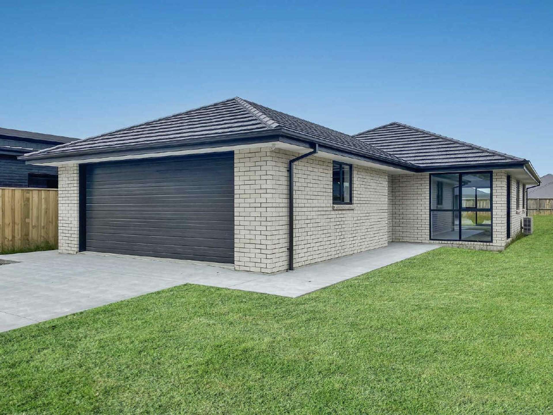 24 Crossley Avenue Woodend_0