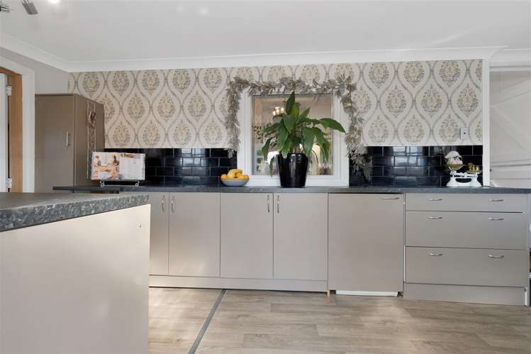 14 Parsonage Road Woodend_5