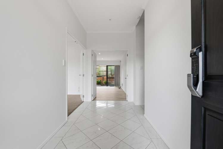 2 Spring Valley Place 10862_11
