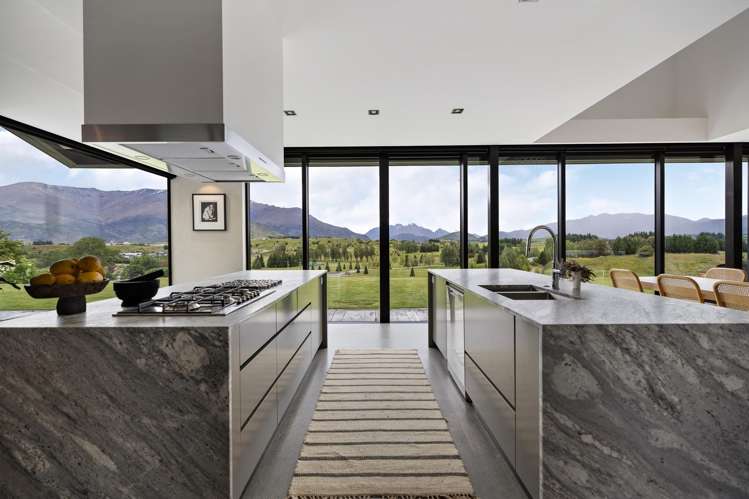 20 Advance Terrace Arrowtown_3