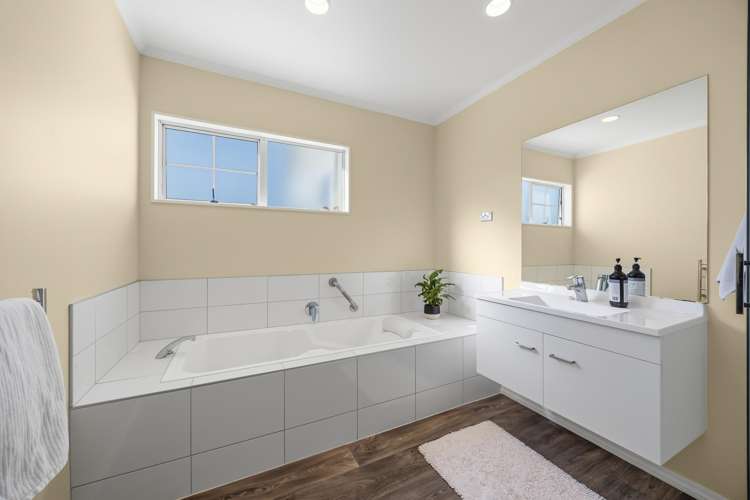 46 Whiting Grove West Harbour_26
