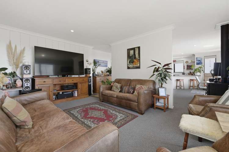 49 Orion Drive Welcome Bay_19