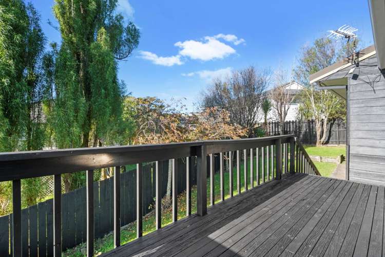 2/6 Sevilla Place Unsworth Heights_23