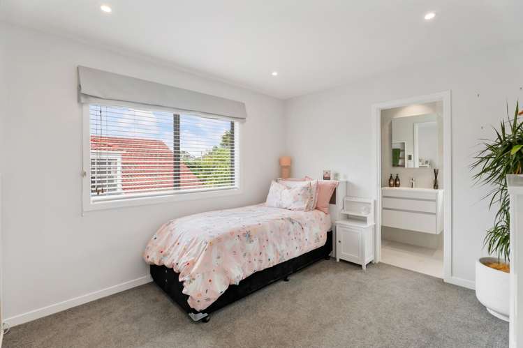 23 Atarangi Road Greenlane_18