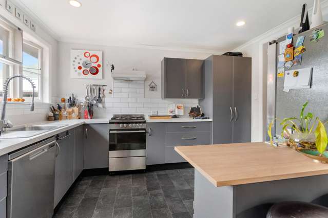 12 Dixon Street Carterton_4