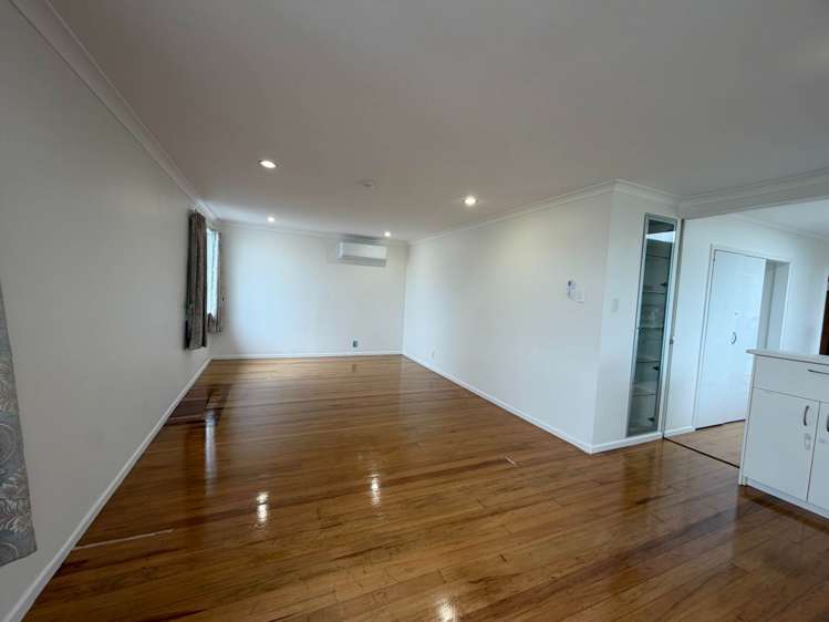 Lol A/1 Kereru Street Henderson_5