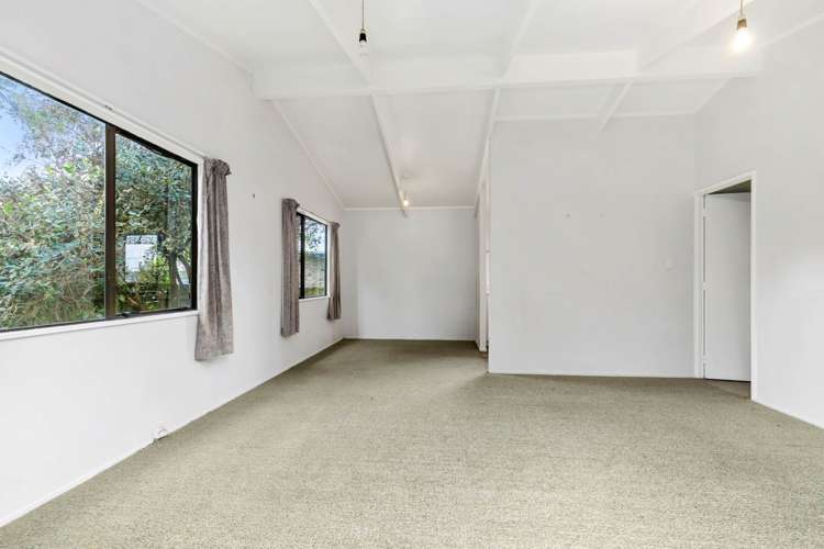 2/1a Helga Crescent Te Atatu Peninsula_5