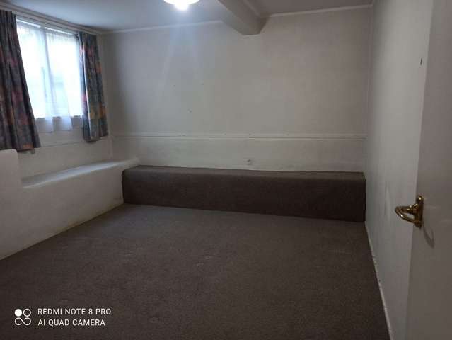 2/50 St Lukes Road Mount Albert_3