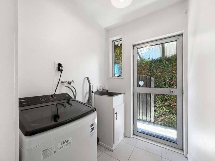 2/59 Gardiners Road Bishopdale_13