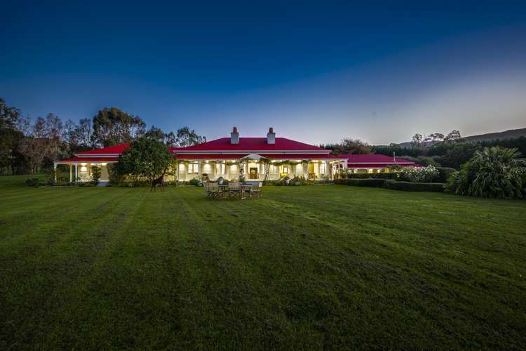 'Cape South' - 55 Waipuka Road Waimarama_43