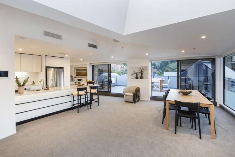 6/20 Esplanade Sumner_6