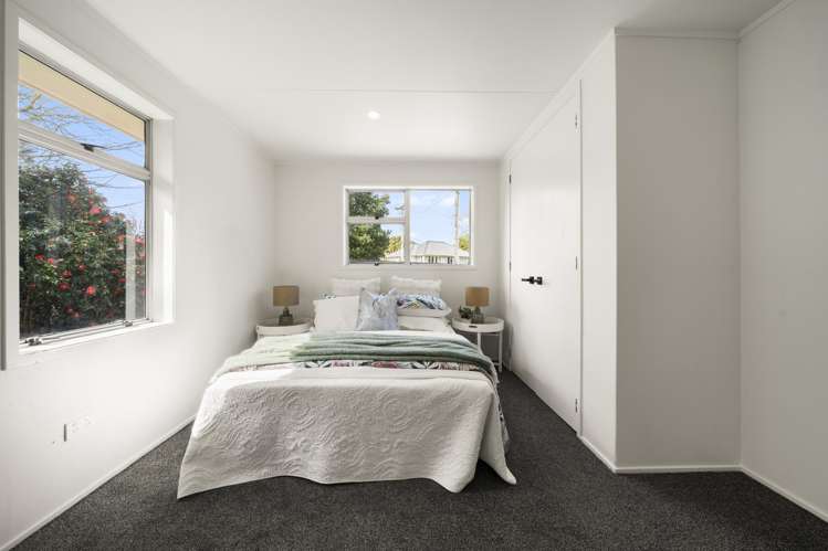 42 Gilbert Road Otara_13