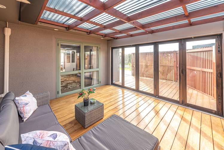 16 Waharua Place Tawhero_16