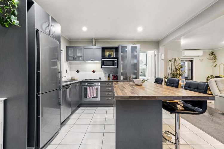 10 Great North Road Riverhead_2