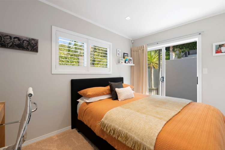 5 Parr Terrace Castor Bay_17