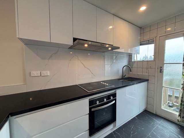 1/20 Cheviot Street Woodhill_3