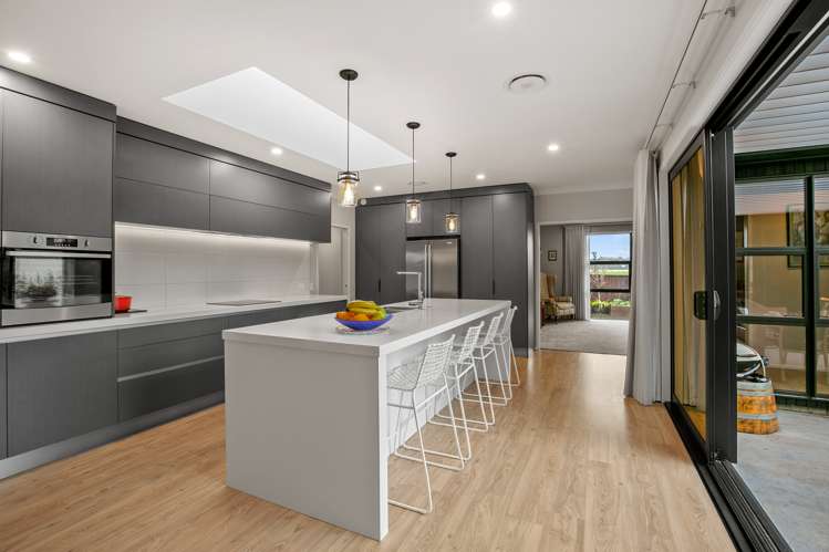 10 Francis Douglas Drive Westown_5