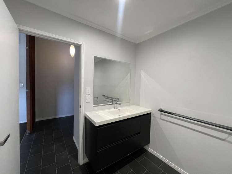 b/38 Beach Road Dargaville_12