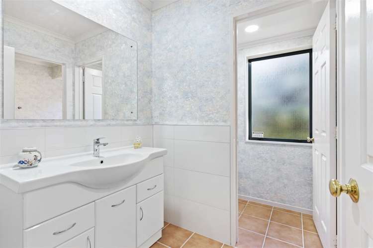 338 Waterways Parade Pauanui_15