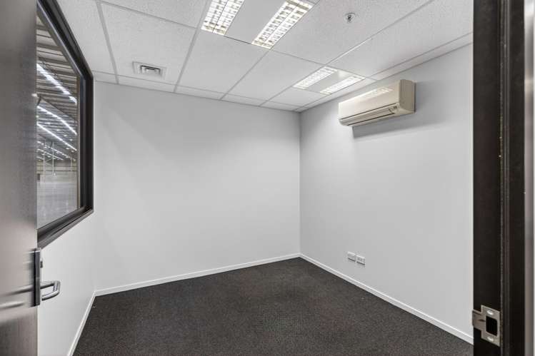 26 Sharpe Road Rukuhia_12