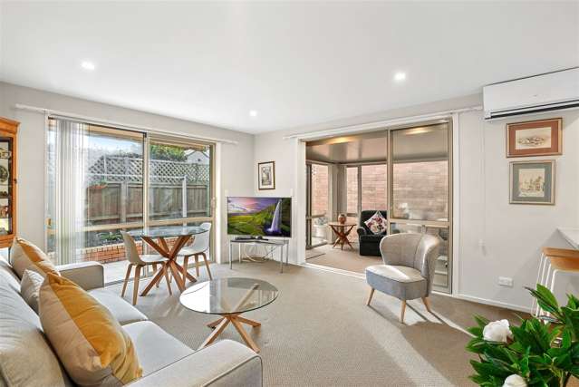 3/3 Staveley Street Avonhead_3