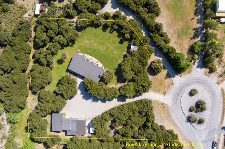 23 Ewing Place Albert Town_35