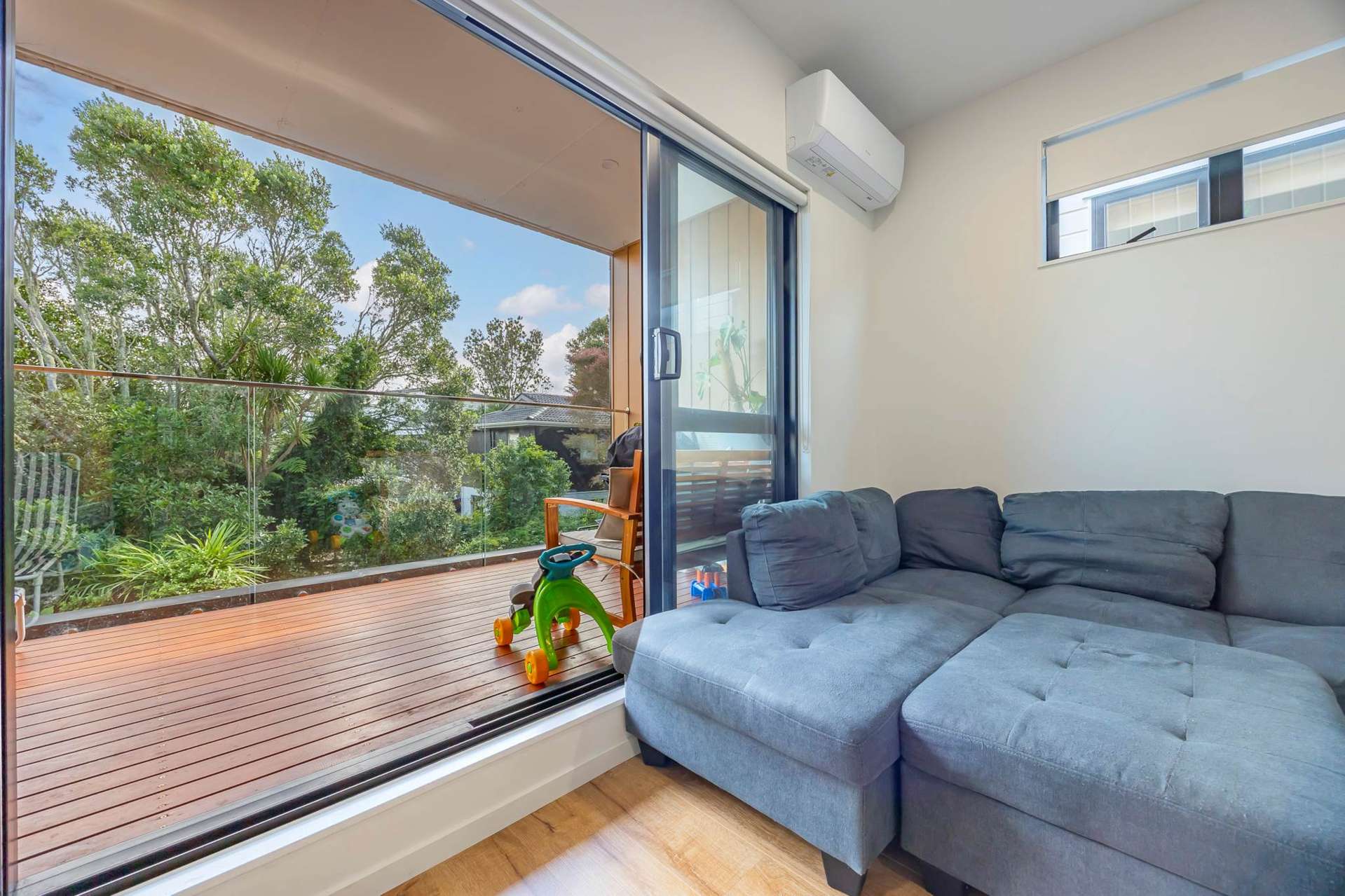 7/9 Schnapper Rock Road Greenhithe_0