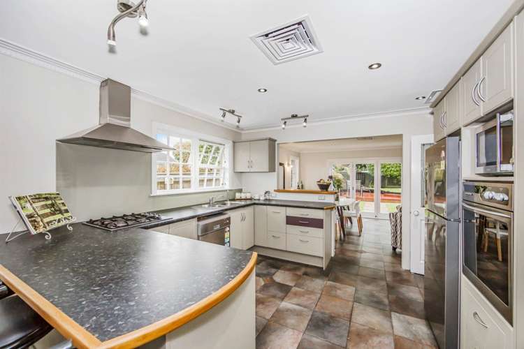 12 Puawai Place Northcote_7